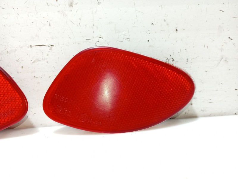 Recambio de piloto trasero izquierdo paragolpes para nissan primera (p11) 2.0 16v referencia OEM IAM   