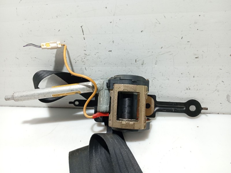 Recambio de cinturon seguridad delantero izquierdo para nissan primera (p11) 2.0 16v referencia OEM IAM 868852F004  