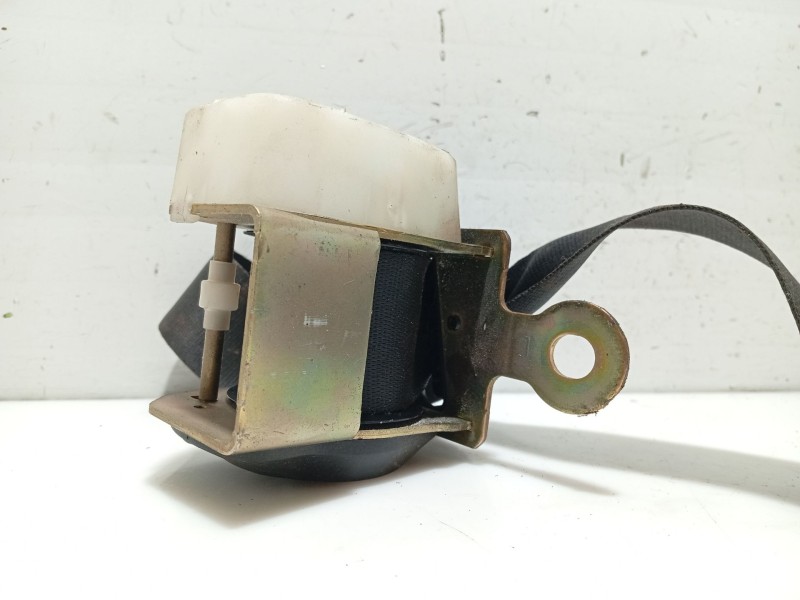 Recambio de cinturon seguridad trasero izquierdo para nissan primera (p11) 2.0 16v referencia OEM IAM 888452F012  