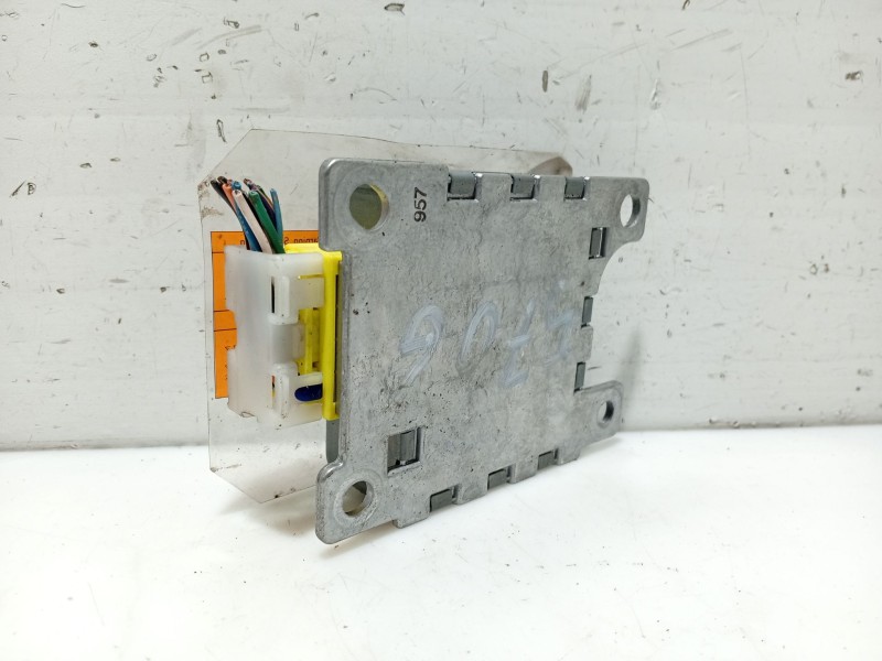Recambio de centralita airbag para nissan primera (p11) 2.0 16v referencia OEM IAM   