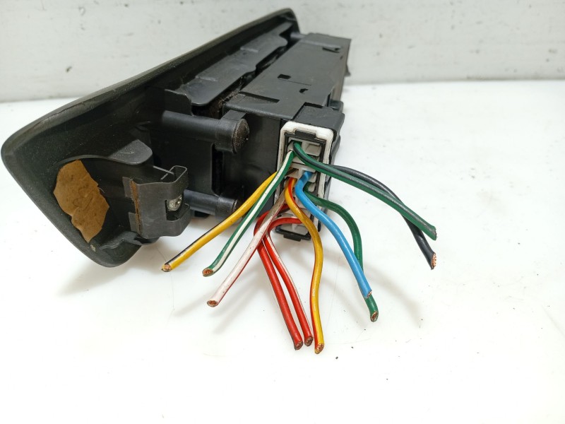 Recambio de mando elevalunas delantero izquierdo para nissan primera (p11) 2.0 16v referencia OEM IAM 254012F820  254012F824