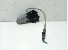 Recambio de motor elevalunas trasero derecho para nissan primera (p11) 2.0 16v referencia OEM IAM 827002F002 827002F010 