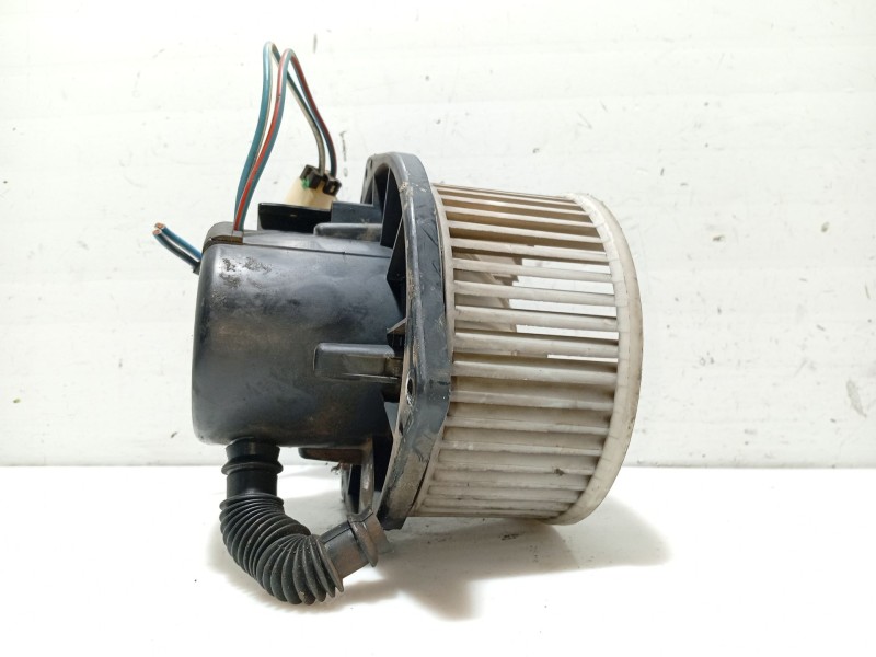 Recambio de ventilador calefaccion para nissan primera (p11) 2.0 16v referencia OEM IAM 272202F905 272202F906 