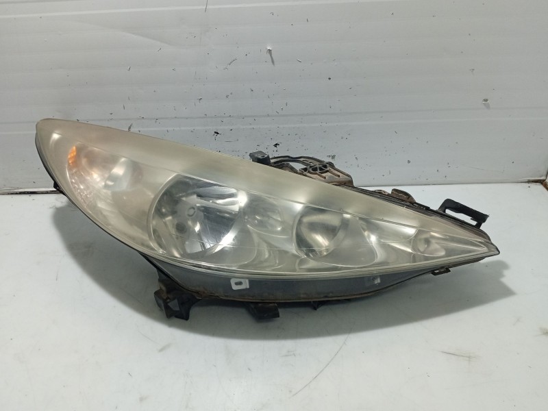 Recambio de faro derecho para peugeot 207 sw (wk_) 1.6 hdi referencia OEM IAM 620695  