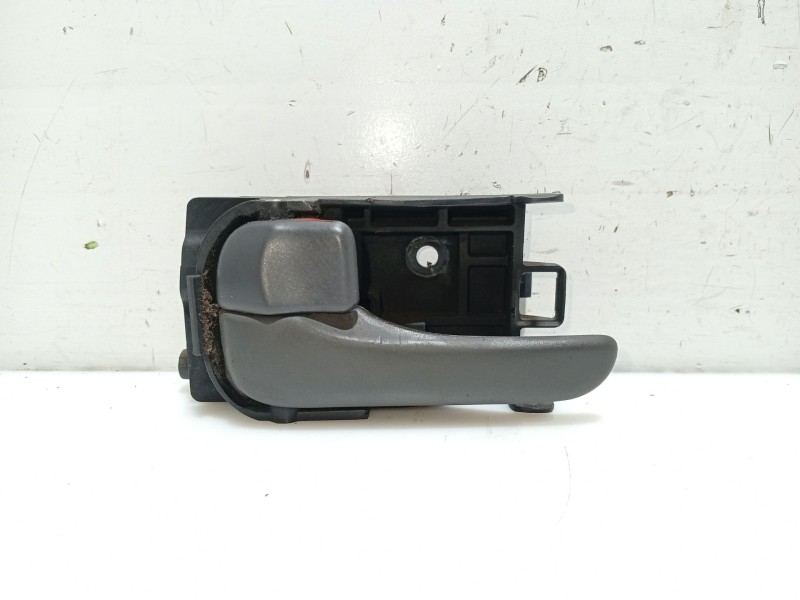 Recambio de maneta interior delantera izquierda para nissan primera (p11) 2.0 16v referencia OEM IAM 806719F003  