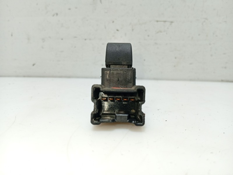 Recambio de mando elevalunas trasero izquierdo para nissan primera (p11) 2.0 16v referencia OEM IAM 254112F000  