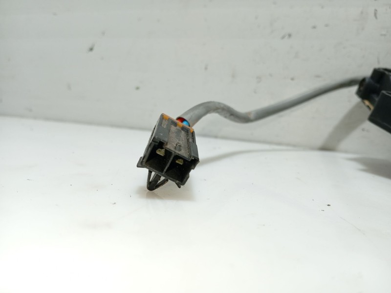 Recambio de motor elevalunas delantero derecho para nissan primera (p11) 2.0 16v referencia OEM IAM 807002F002  