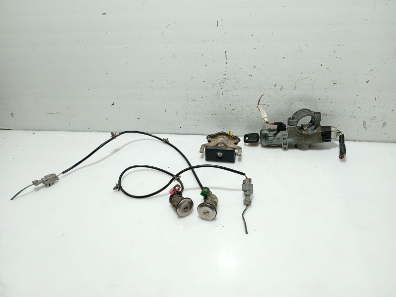 Recambio de juego bombines para nissan primera (p11) 2.0 16v referencia OEM IAM 487012F025 806012F025 / 806002F025 846602F025