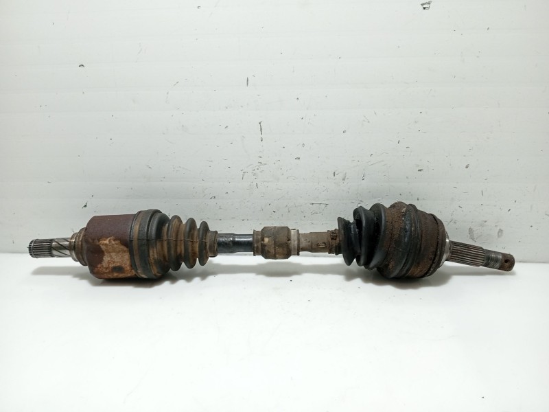 Recambio de transmision delantera izquierda para nissan primera (p11) 2.0 16v referencia OEM IAM 392042F226  