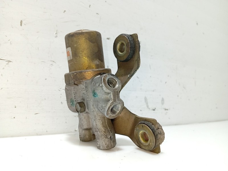 Recambio de valvula para nissan primera (p11) 2.0 16v referencia OEM IAM 4640043U01 4640064J00 