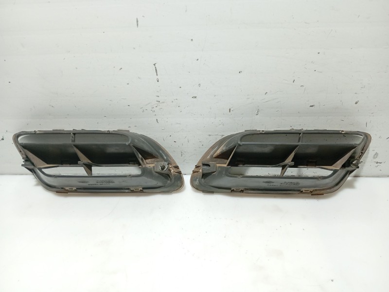 Recambio de moldura para nissan primera (p11) 2.0 16v referencia OEM IAM 623102F825  