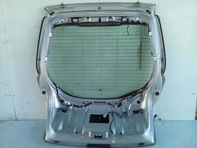Recambio de porton trasero para renault laguna iii referencia OEM IAM 901000820R  