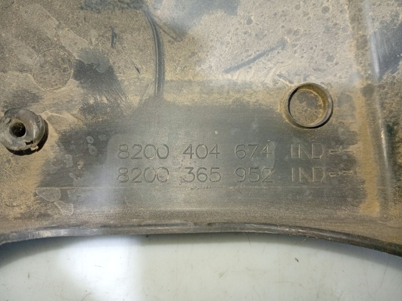 Recambio de tapa motor para renault laguna iii referencia OEM IAM 8200404674 8200365952 