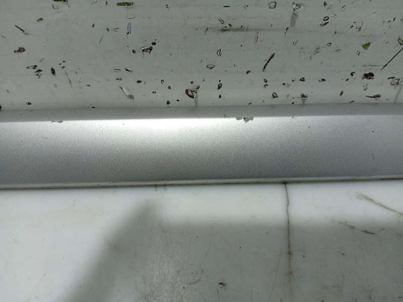 Recambio de moldura para renault laguna iii referencia OEM IAM   