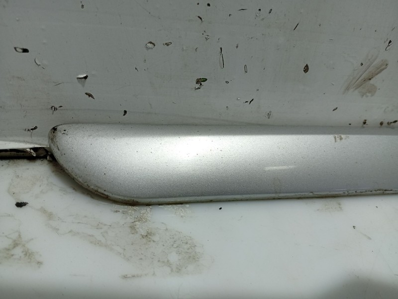 Recambio de moldura para renault laguna iii referencia OEM IAM   