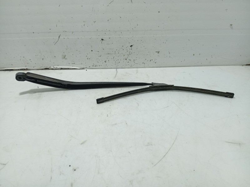 Recambio de brazo limpia trasero para renault laguna iii referencia OEM IAM 287800001R  