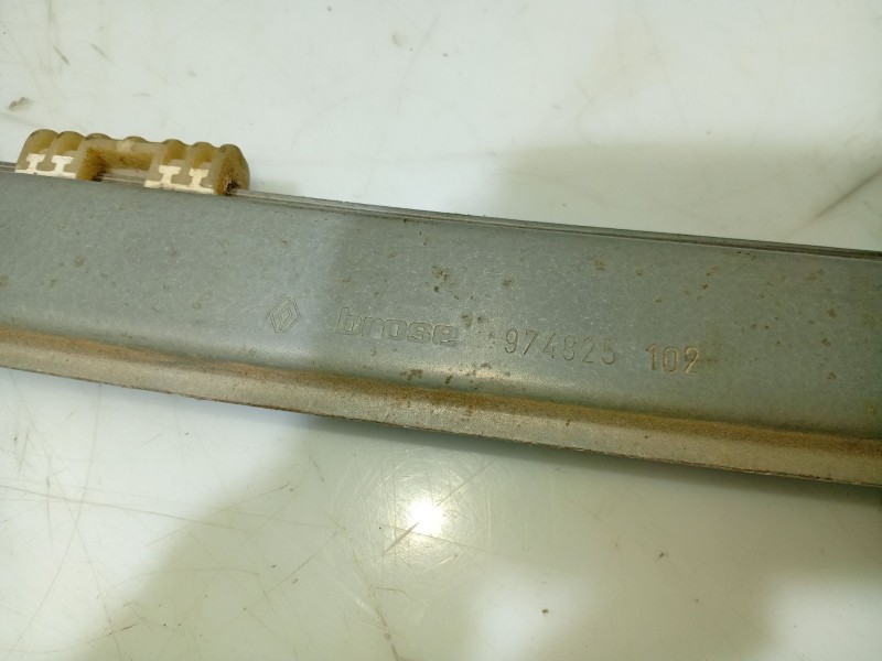 Recambio de elevalunas trasero izquierdo para renault laguna iii referencia OEM IAM 827310001R 966817102 974825102