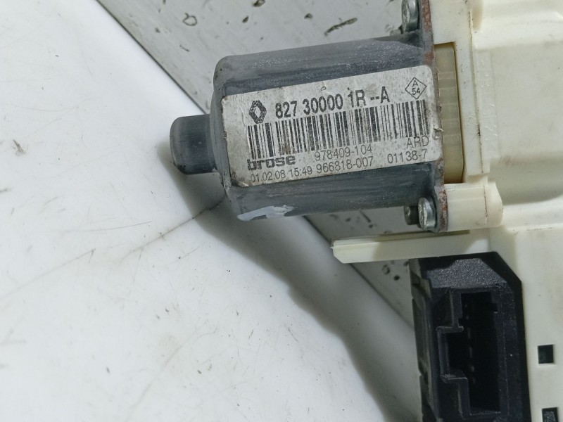 Recambio de motor elevalunas trasero derecho para renault laguna iii referencia OEM IAM   