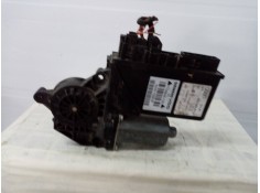 Recambio de motor elevalunas trasero izquierdo para  referencia OEM IAM 8E0959801A 5WK47009EBF 