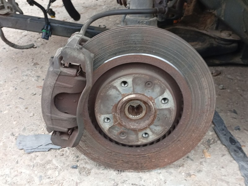 Recambio de mangueta delantera izquierda para peugeot 207 sw (wk_) 1.6 hdi referencia OEM IAM 1607557480  