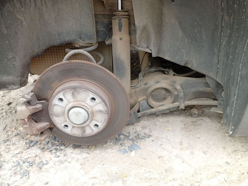 Recambio de eje trasero para peugeot 207 sw (wk_) 1.6 hdi referencia OEM IAM   