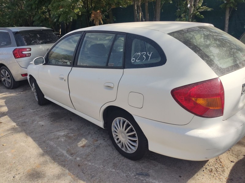 kia rio i hatchback (dc) del año 2002