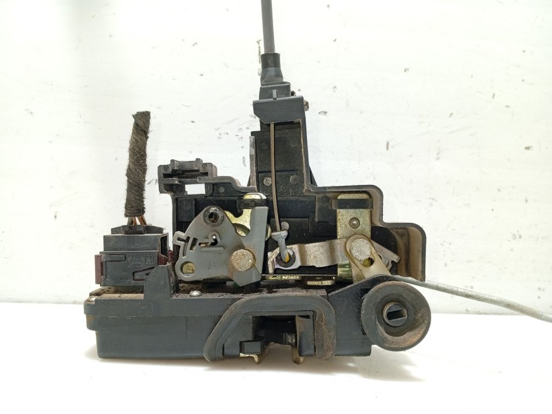 Recambio de cerradura puerta trasera izquierda para opel antara a (l07) 2.0 cdti referencia OEM IAM 94551344  