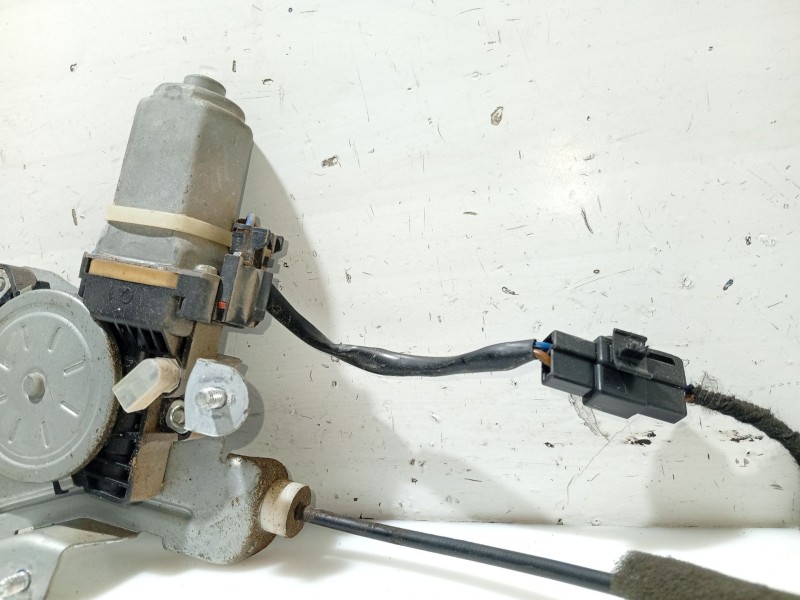 Recambio de elevalunas trasero derecho para opel antara a (l07) 2.0 cdti referencia OEM IAM 96624335 96672885 