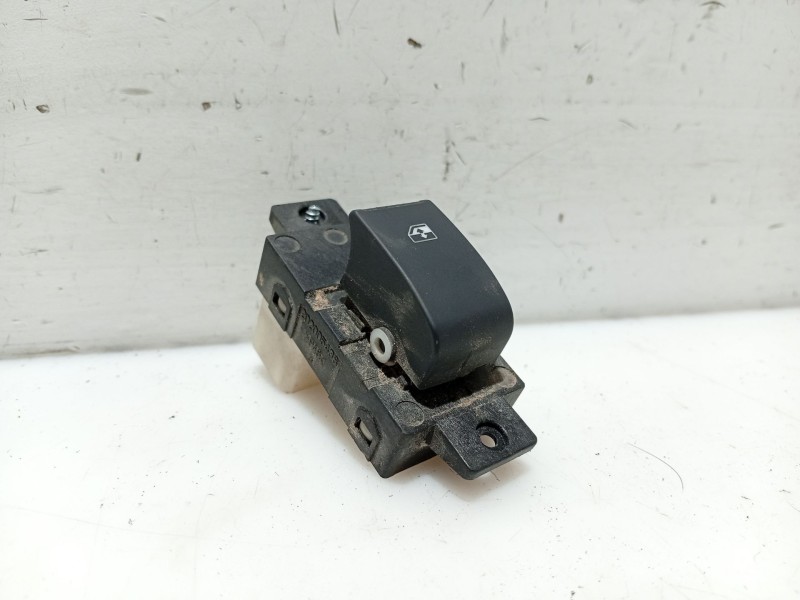 Recambio de mando elevalunas trasero derecho para opel antara a (l07) 2.0 cdti referencia OEM IAM 96628741  