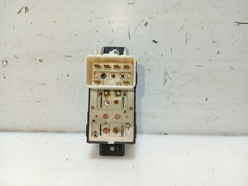 Recambio de mando elevalunas trasero derecho para opel antara a (l07) 2.0 cdti referencia OEM IAM 96628741  