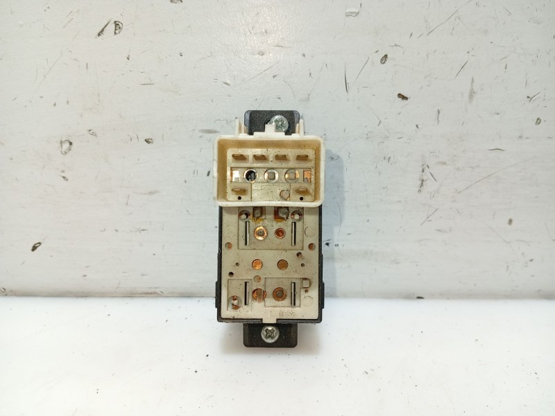 Recambio de mando elevalunas trasero izquierdo para opel antara a (l07) 2.0 cdti referencia OEM IAM 96628740  