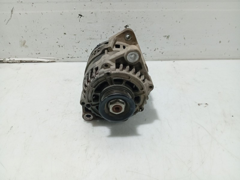 Recambio de alternador para chevrolet aveo / kalos hatchback (t250, t255) 1.2 referencia OEM IAM 96936136  