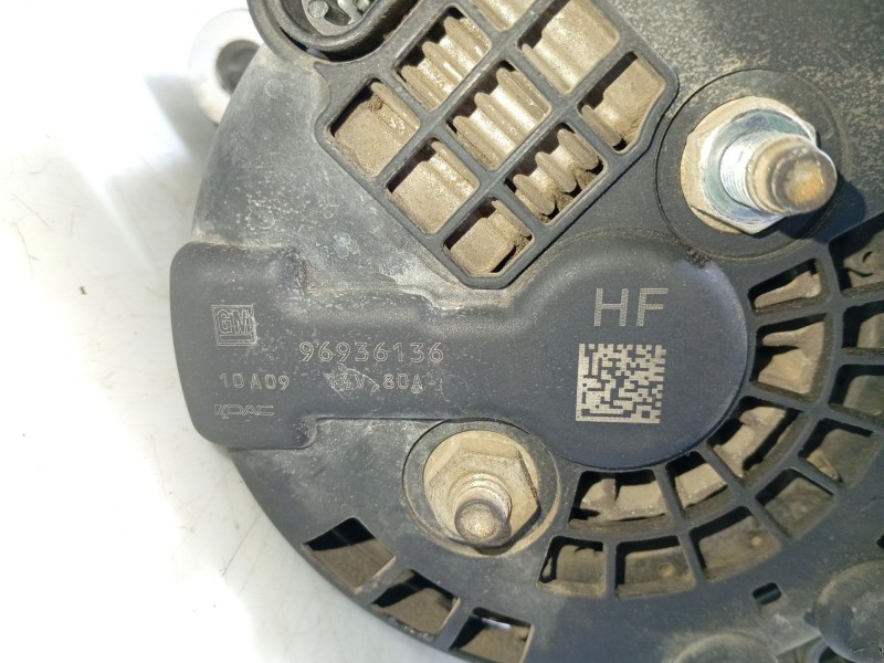 Recambio de alternador para chevrolet aveo / kalos hatchback (t250, t255) 1.2 referencia OEM IAM 96936136  