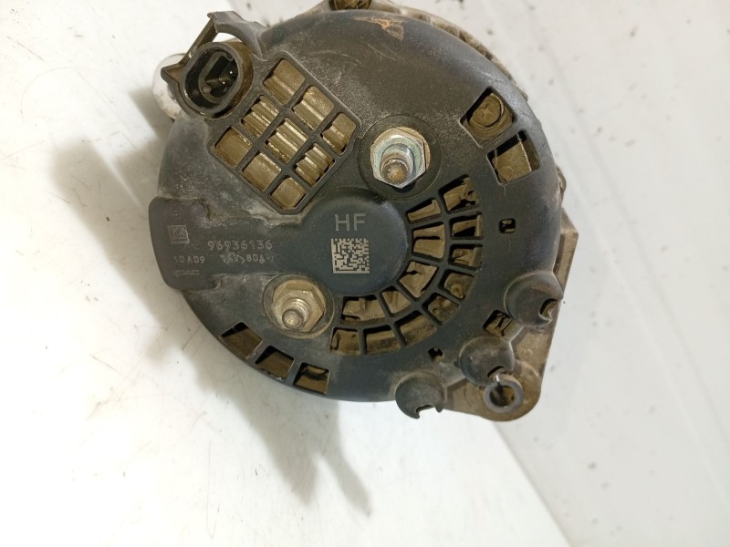 Recambio de alternador para chevrolet aveo / kalos hatchback (t250, t255) 1.2 referencia OEM IAM 96936136  
