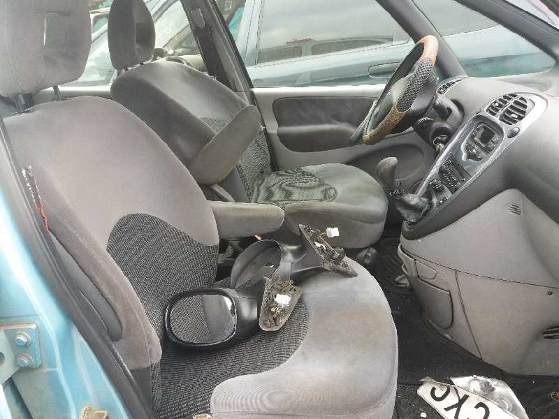 citroen xsara picasso 2.0 hdi satisfaction   |   02.04 - 12.04 | 2004 - 2004 | 90 cv / 66 kw del año 2004