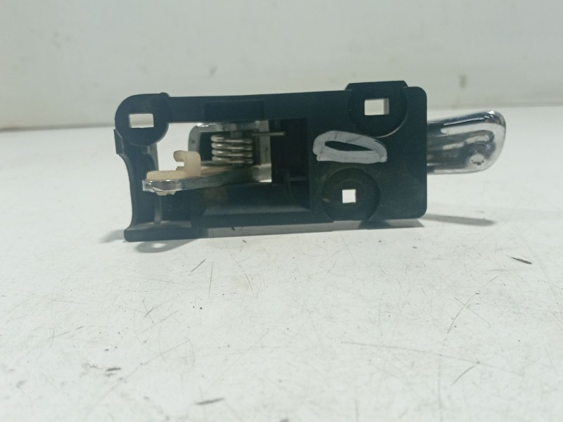 Recambio de maneta interior delantera derecha para alfa romeo 147 (190) 1.9 jtd 120 impression referencia OEM IAM 46736145  