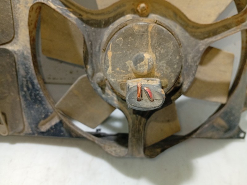 Recambio de electroventilador para volkswagen golf golf 1.6 cl diesel referencia OEM IAM 0130107242 191959455AA 