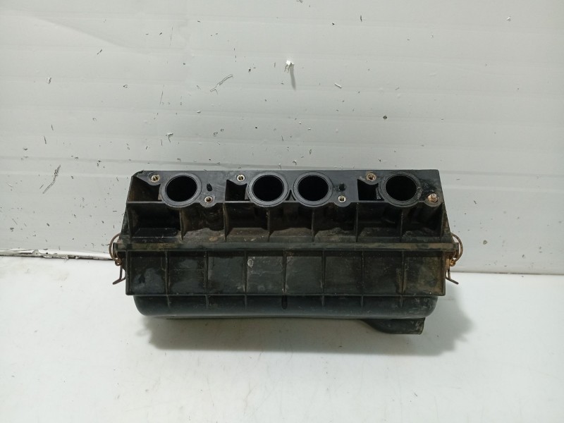 Recambio de filtro aire para volkswagen golf golf 1.6 cl diesel referencia OEM IAM 4610985943  