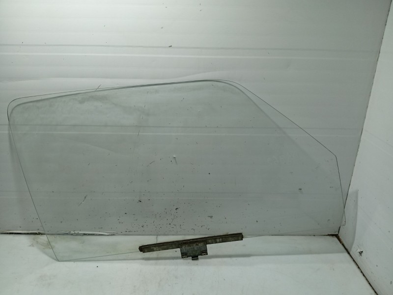 Recambio de luna delantera derecha para volkswagen golf golf 1.6 cl diesel referencia OEM IAM LDD4962  