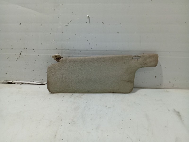 Recambio de parasol derecho para volkswagen golf golf 1.6 cl diesel referencia OEM IAM 191857552 191857552 