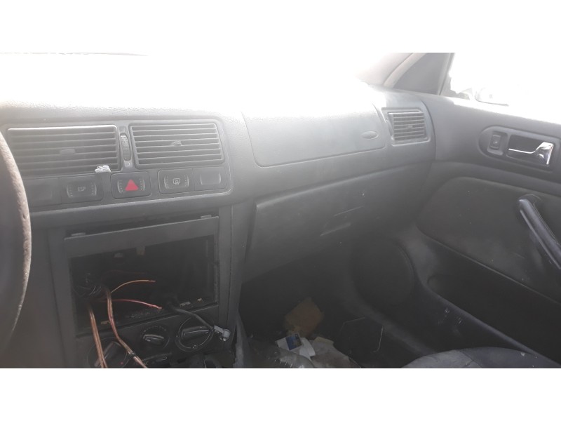 volkswagen golf iv berlina (1j1) 1.9 tdi   |   0.97 - ... | 1997 | 90 cv / 66 kw del año 1997