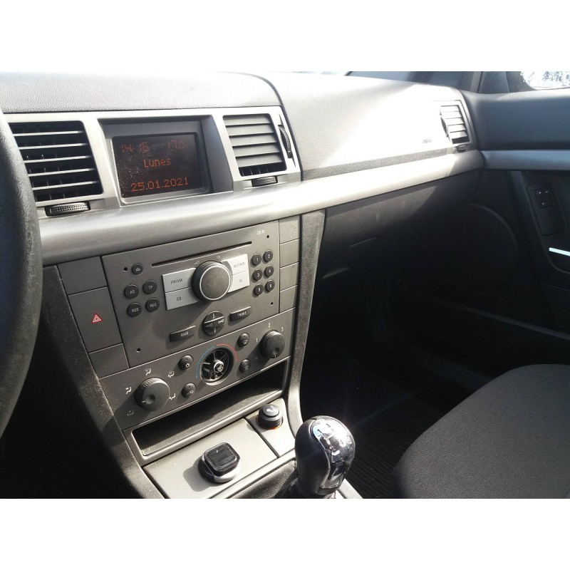 opel vectra c berlina 2.0 dti   |   0.02 - ... | 2002 | 101 cv / 74 kw del año 2002