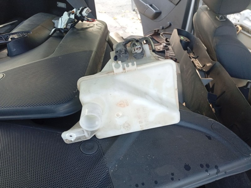 Recambio de deposito limpia para chevrolet aveo / kalos hatchback (t250, t255) 1.2 referencia OEM IAM 95991490  