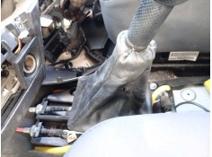 Recambio de guarnecidos palanca cambio para chevrolet aveo / kalos hatchback (t250, t255) 1.2 referencia OEM IAM 96655243  