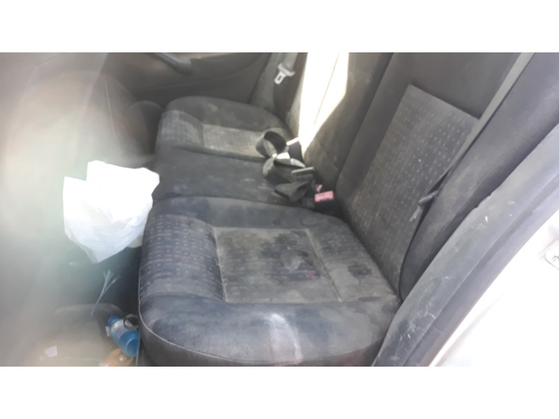 volkswagen golf iv berlina (1j1) 1.9 tdi   |   0.97 - ... | 1997 | 90 cv / 66 kw del año 1997