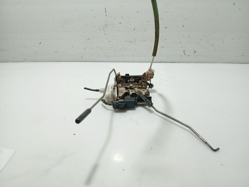 Recambio de cerradura puerta delantera derecha para audi a3 (8l1) 1.9 tdi referencia OEM IAM 8L1837016D  