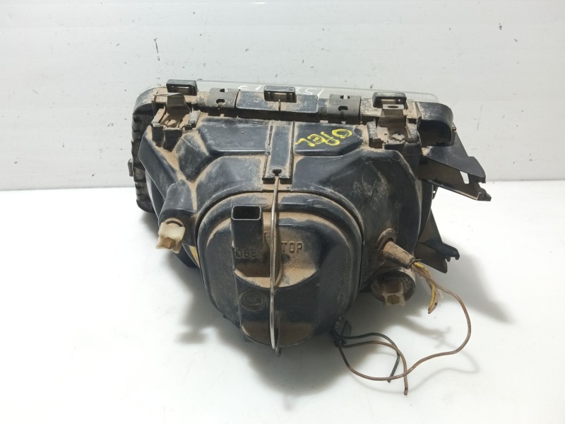 Recambio de faro derecho para opel ascona c referencia OEM IAM 0301063122   Recambio de faro derecho para opel ascona c referencia OEM IAM 0301063122