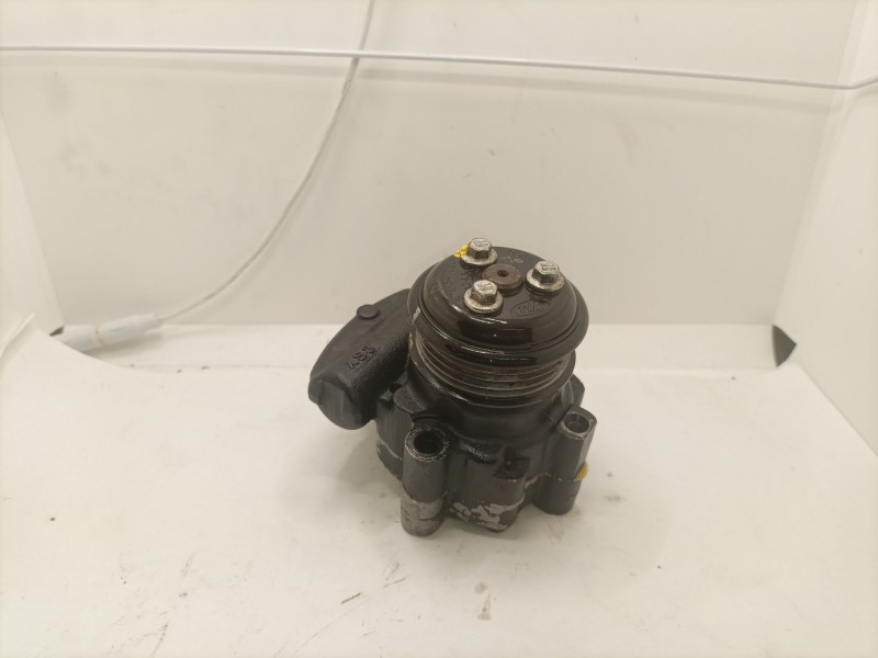 Recambio de bomba direccion para ford mondeo berlina (ge) ghia referencia OEM IAM XS713A674BF   Recambio de bomba direccion para ford mondeo berlina (ge) ghia referencia OEM IAM XS713A674BF