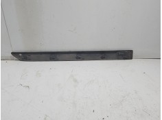 Recambio de moldura puerta trasera derecha para renault megane ii sedán (lm0/1_) 1.9 dci referencia OEM IAM 7701477639   2