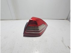 Recambio de piloto trasero derecho para renault megane ii sedán (lm0/1_) 1.9 dci referencia OEM IAM 8200142681  